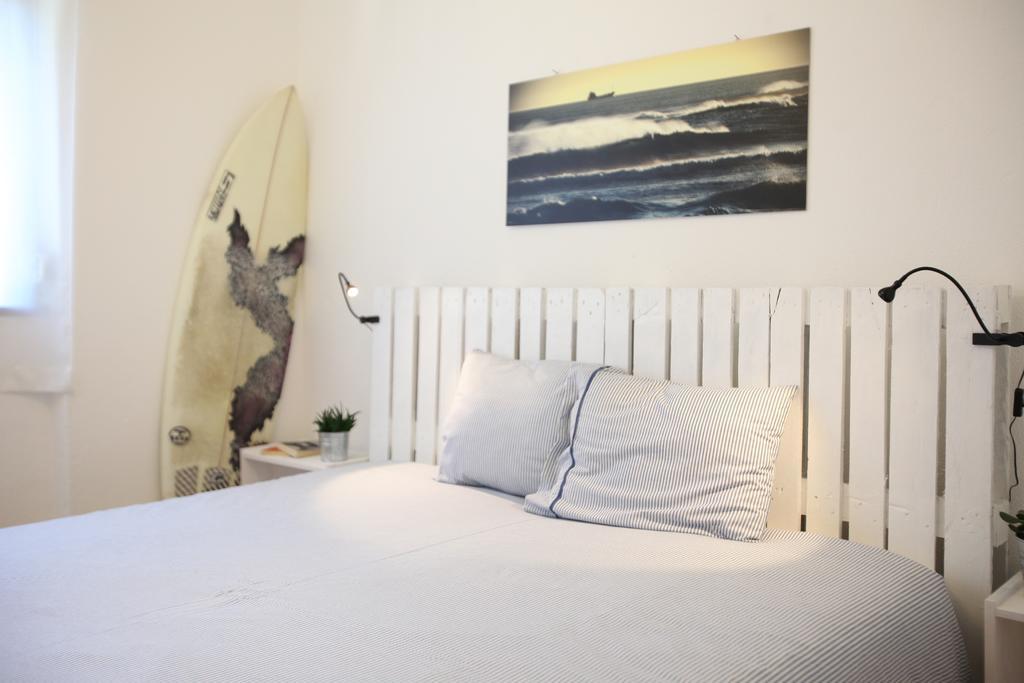 Moka Surfhouse Ericeira Quarto foto